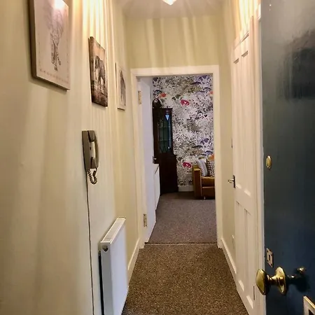 Cosy One Bedroom Flat In City Center Edinburgh Exterior photo