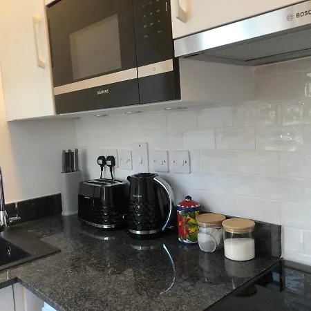 Cosy One Bedroom Flat In City Center Edinburgh Exterior photo